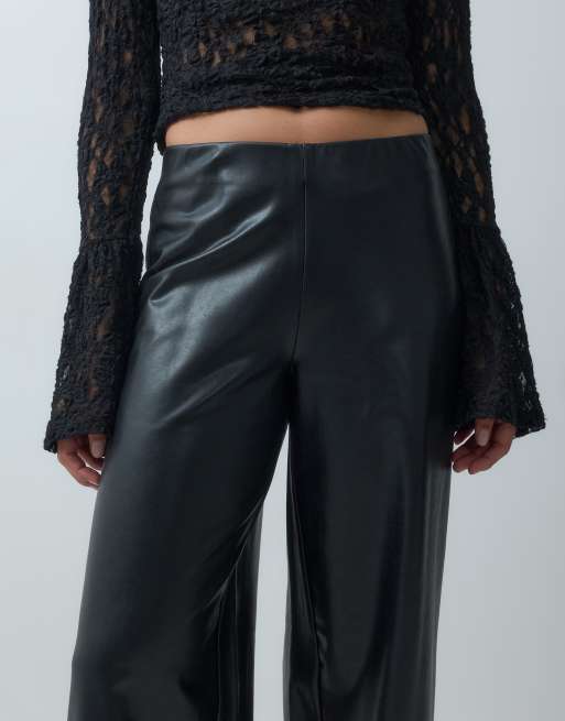 Vero Moda mid rise wide leg coated pants in black, 4 of 5