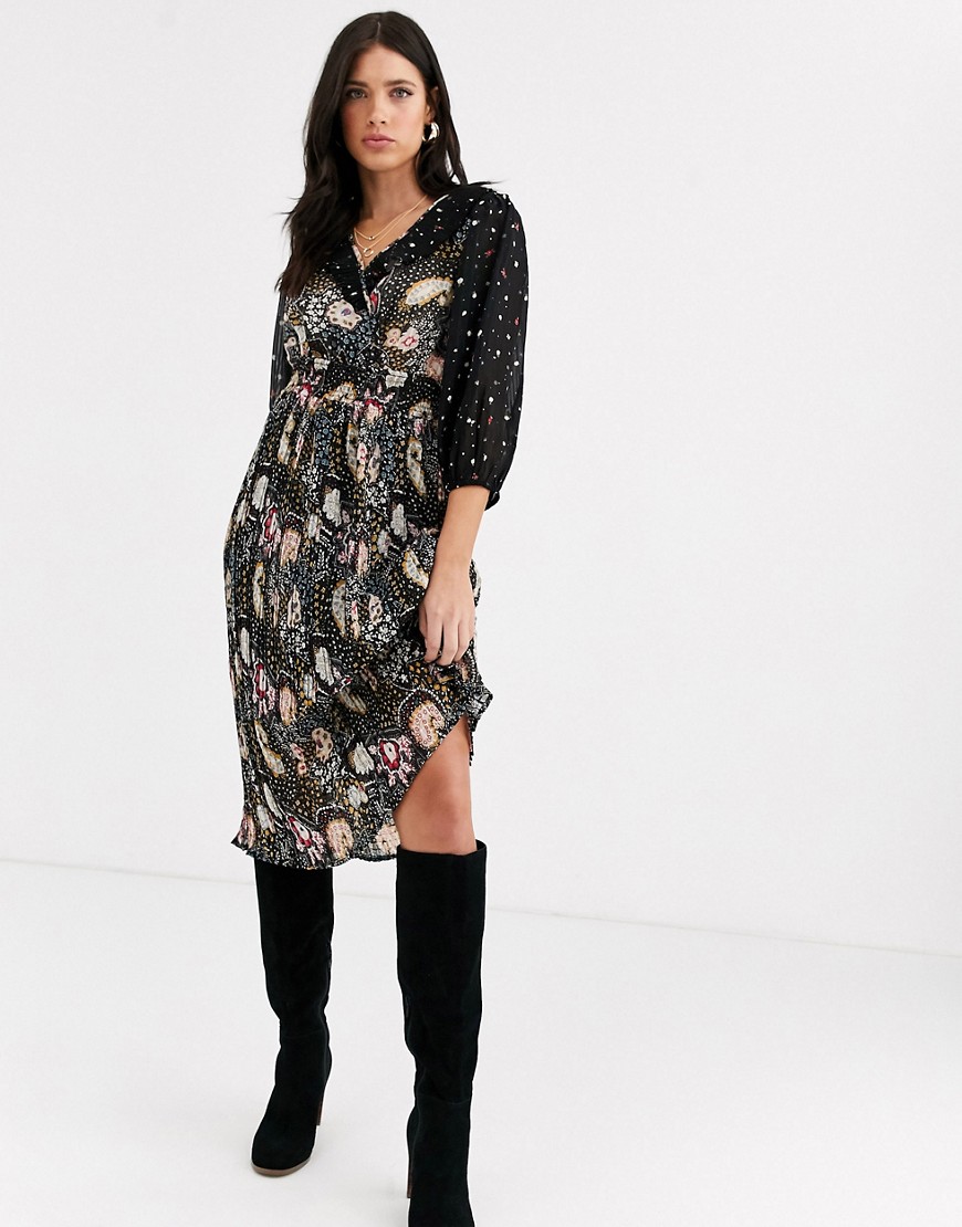 Vero Moda midi dress with ruffle detail in mixed floral and paisley print-Black