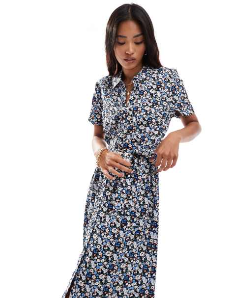 Vero Moda - Midi-jurk met buttondown in marineblauwe bloemenprint - view 1