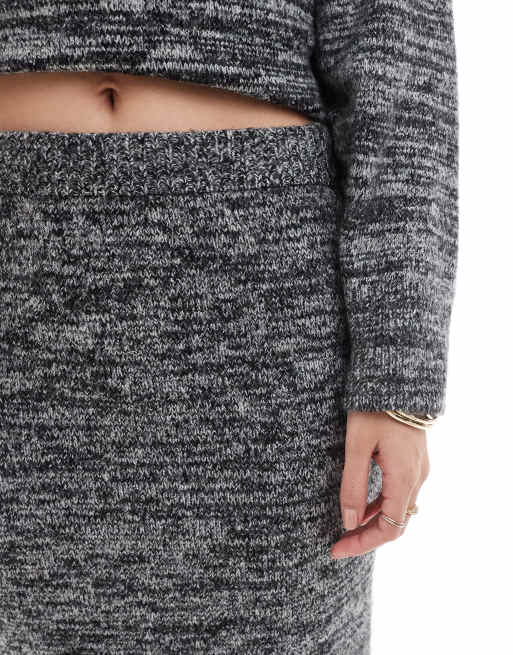 Vero Moda – Midi-Strickrock in meliertem Schwarz-Weiß, Kombiteil, 4 von 5