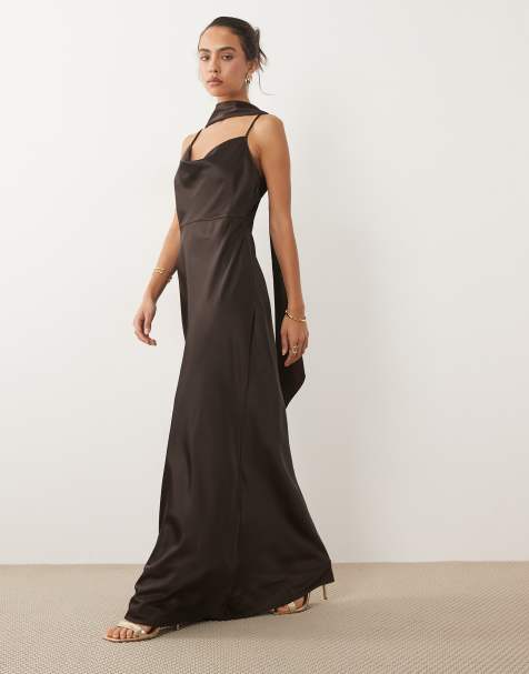 Vero Moda – Midi-Trägerkleid aus Satin in Schokobraun mit Wasserfallausschnitt und Schaldetail - view 1