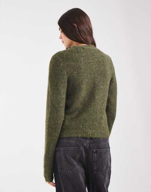 Vero Moda miękki, puszysty sweter z okrągłym dekoltem w kolorze mchu, 3 z 4