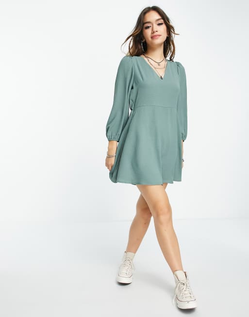 Vero Moda mini dress in green