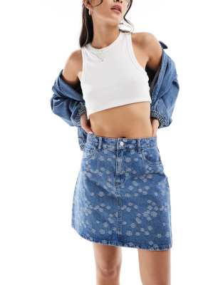 Vero Moda - Mini-Jeansrock mit A-Linien-Schnitt und gesticktem Blumenmuster-Blau