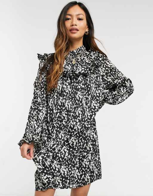 Vero Moda mini smock dress with ruffle detail in spot print | ASOS