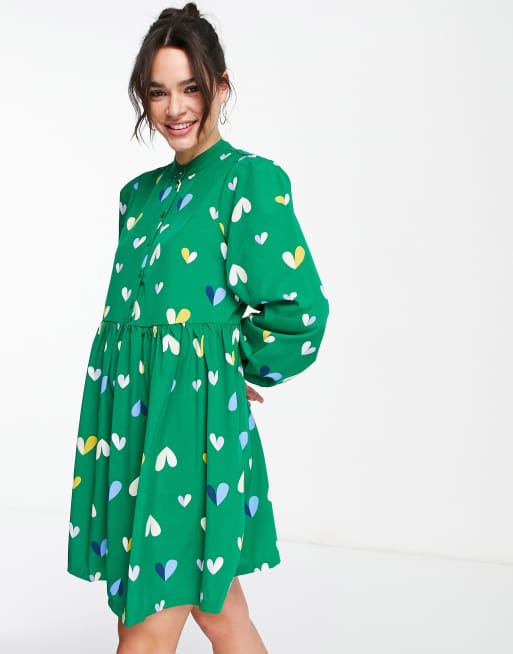 Vero Moda - Mini-smockjurk met knopen voor in groen met hartjesprint, 4 van 4