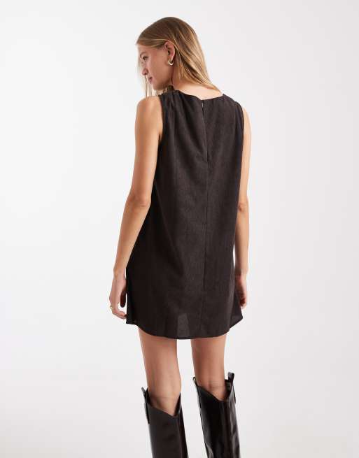 Vero Moda – Minikleid aus weichem Feincord in Schokobraun, 2 von 4