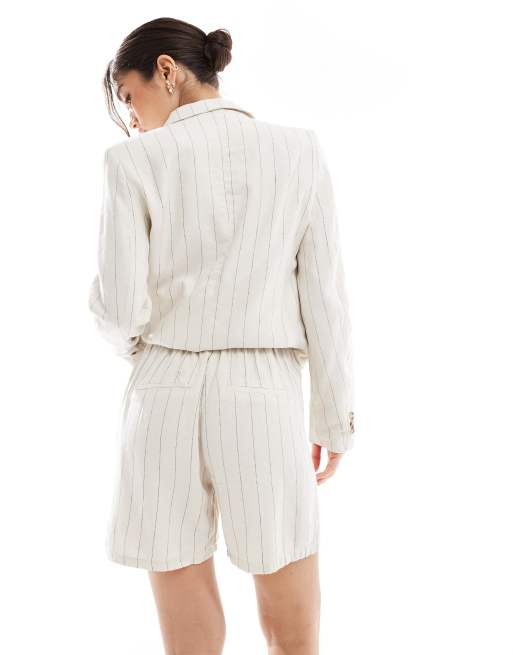 Vero Moda mix and match linen blend tailored shorts in oatmeal stripe - part of a set, 3 of 5