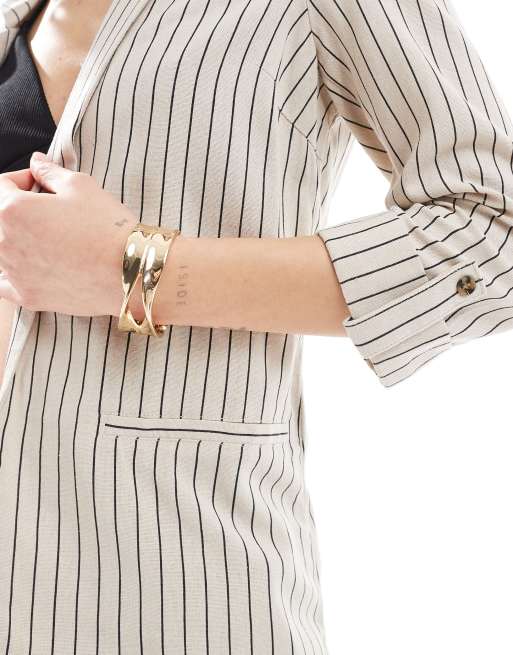 Vero Moda mix and match linen touch tailored blazer co-ord in cream stripe, 2 of 4