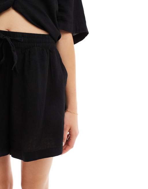 Vero Moda - Mix & Match - Pantaloncini svasati ampi in misto lino neri, 5 di 5