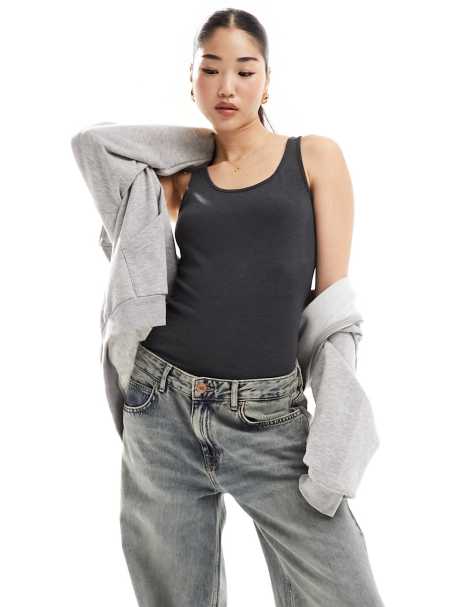 Vero Moda – Mörkgrått linne i lång modell - view 1