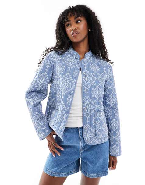 Vero Moda – Niebieska pikowana kurtka w geometryczny wzór - view 1