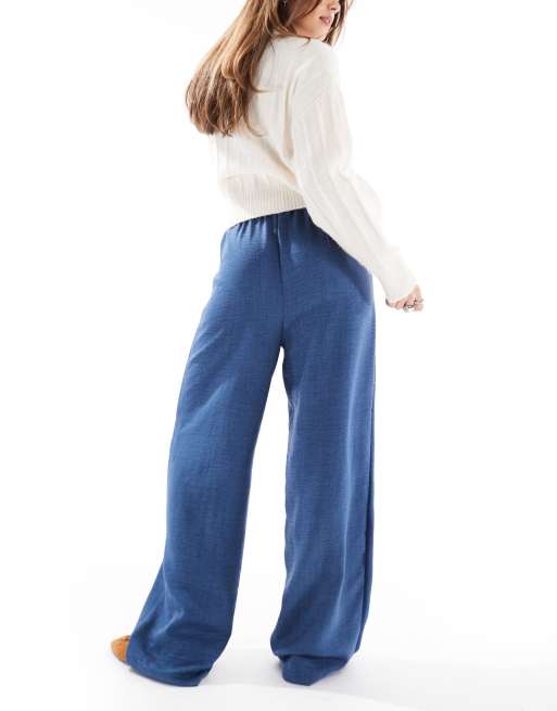 Vero Moda – Niebieskie lekkie spodnie z wiązaniem w talii, 2 z 5