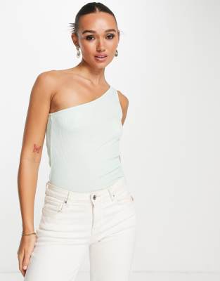 Vero Moda - Oberteil in Grün mit One-Shoulder-Träger