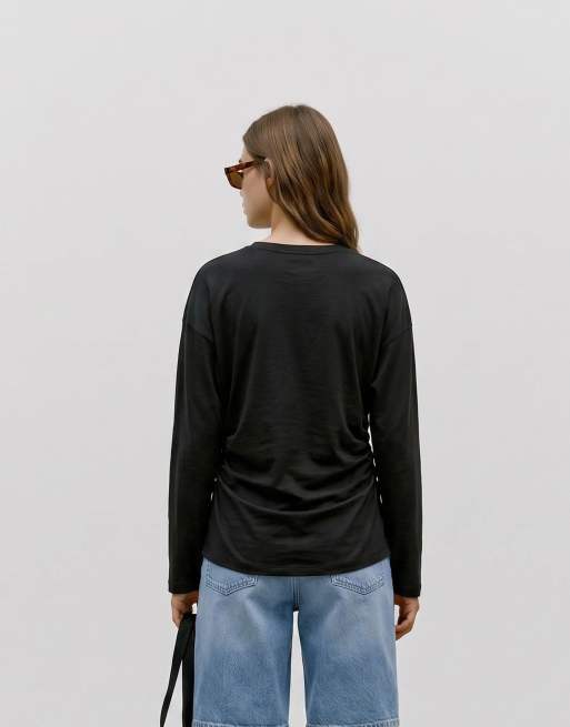 Vero Moda – Oberteil in Schwarz 1, 2 von 5