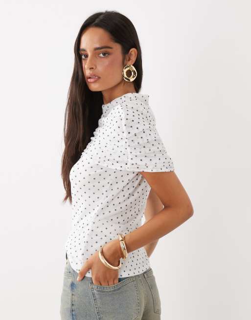 Vero Moda Oberteil mit Cape-Detail in Weiß mit Polka-Dot-Muster, 4 von 4