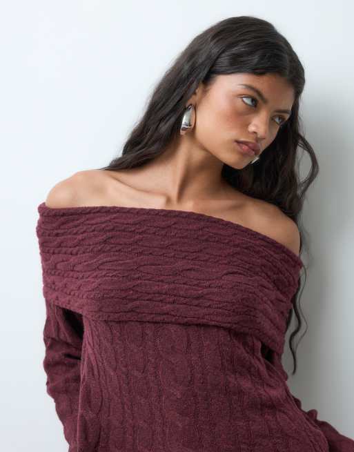 Vero Moda off shoulder cable knit jumper in burgundy, 4 of 5