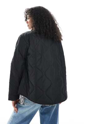 Vero Moda Onion Quilted Short Jacket With Pockets In Black