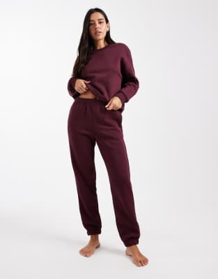Vero Moda - Oversize-Jogginghose in Burgunderrot mit Bündchen, Kombiteil