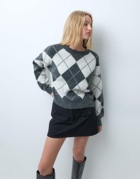 Vero Moda oversize sweter dzianinowy w romby w ciemnoszarym i kremowym kolorze - view 1