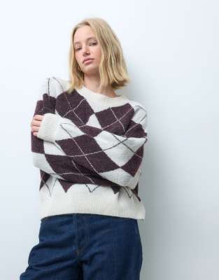 Vero Moda Oversized Argyle Knitted Sweater In White