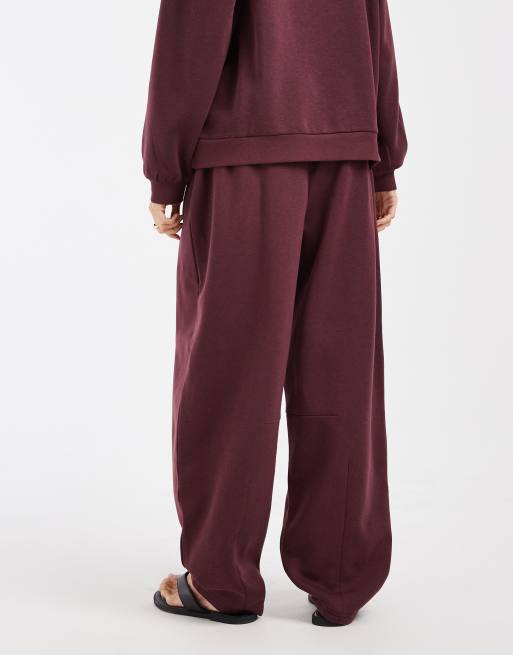Vero Moda oversized balloon leg sweatpants in burgundy - part of a set, 4 of 5