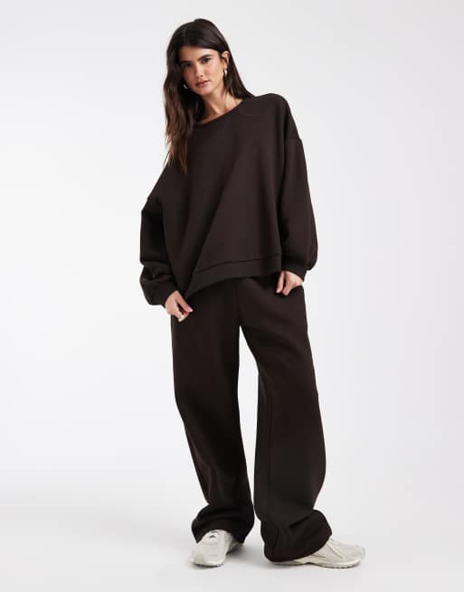 Vero Moda oversized crew neck sweatshirt in chocolate brown - part of a set, 2 of 4