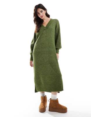 Vero Moda Vero Moda oversized soft ribbed jumper dress in khaki melange-Green