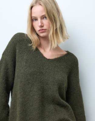 Vero Moda Oversized V-neck Soft Knit Sweater In Green