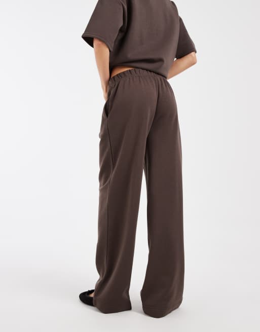 Vero Moda - Pantalon de jogging ample d'ensemble noué à la taille - Marron chocolat, 2 de 5