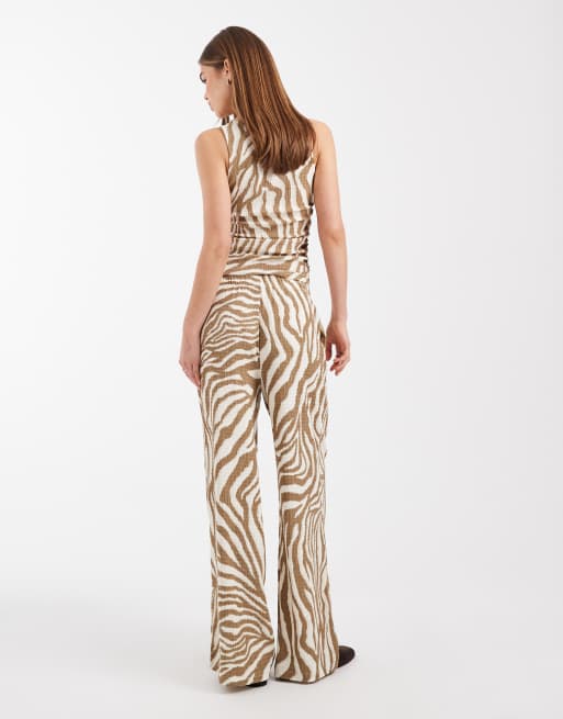 Vero Moda - Pantalon d'ensemble ample en jersey texturé avec imprimé abstrait - Bouleau, 3 de 5