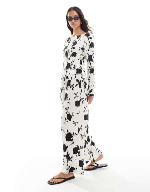 Vero Moda - Pantalon d'ensemble plissé coupe ample à imprimé fleurs - Blanc et noir, 5 de 5