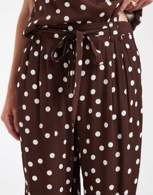 Vero Moda - Pantalon large d'ensemble en tissu à pois - Chocolat et blanc, 3 de 5