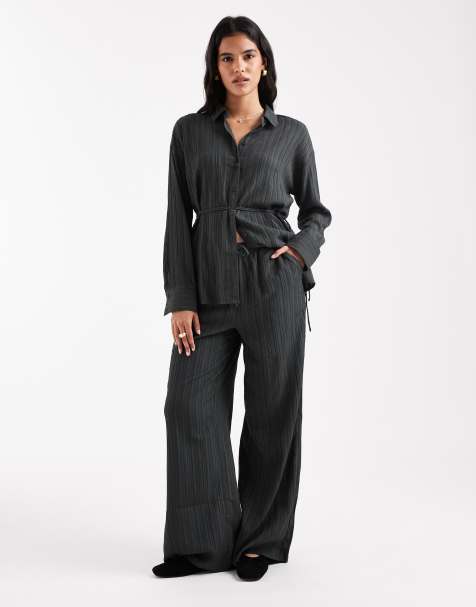 Vero Moda - Pantalon plissé coupe ample d'ensemble - Gris anthracite - view 1