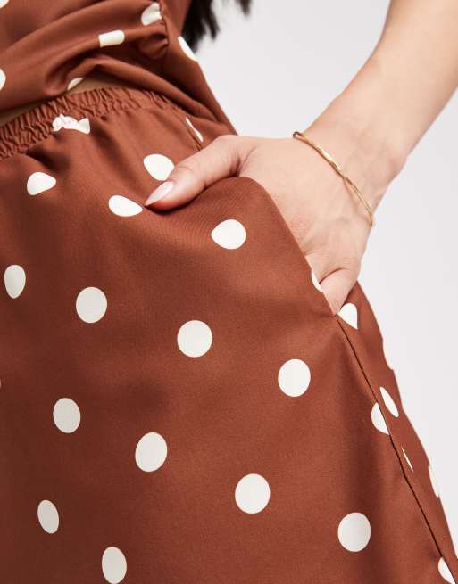 Vero Moda - Pantaloncini a fondo ampio con stampa a pois in coordinato, 5 di 5