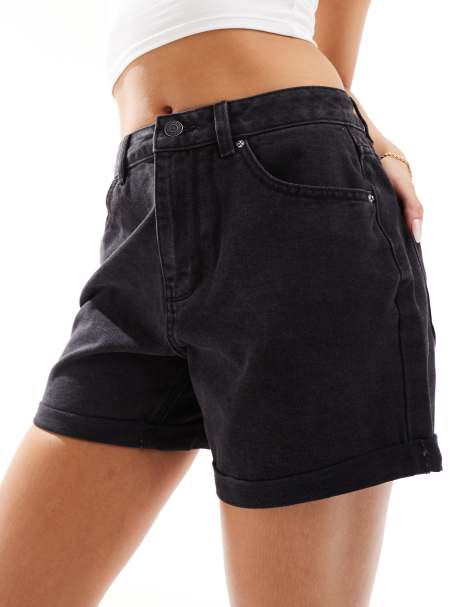 Vero Moda - Pantaloncini di jeans ampi nero slavato con risvolti - view 1