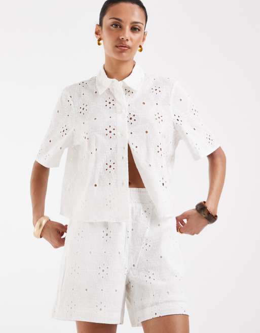 Vero Moda - Pantaloncini in pizzo bianchi in coordinato, 2 di 5