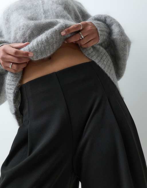 Vero Moda pantalones de pernera ancha plisados de cintura alta en negro, 5 de 5