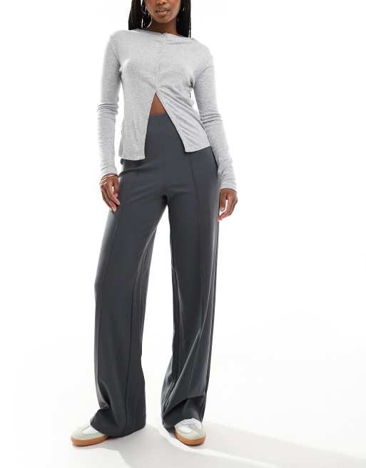Vero Moda - Pantaloni a fondo ampio grigi con pieghe sul davanti, 2 di 5