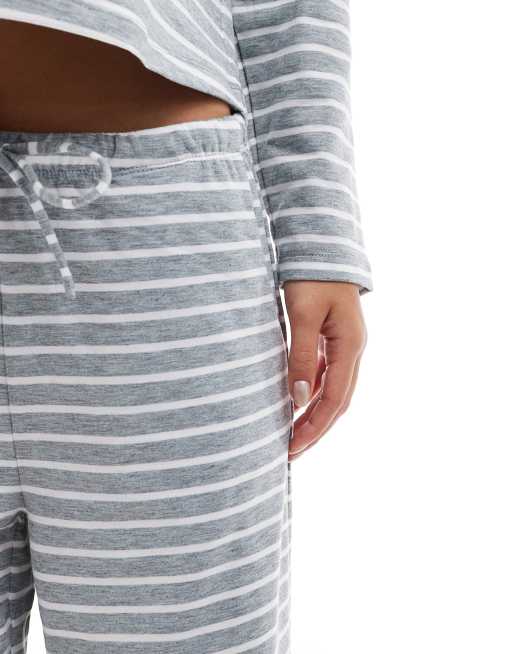 Vero Moda - Pantaloni a fondo ampio in jersey grigio a righe in coordinato, 3 di 5