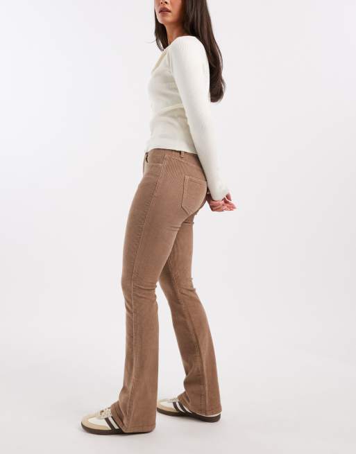 Vero Moda - Pantaloni a zampa in tessuto a coste color visone argentato, 2 di 5