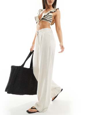 Vero Moda - Pantaloni dad a fondo ampio in lino color avena | ASOS