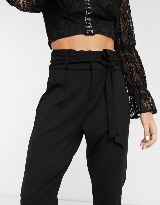 Vero Moda paperbag trousers in black, 3 of 4