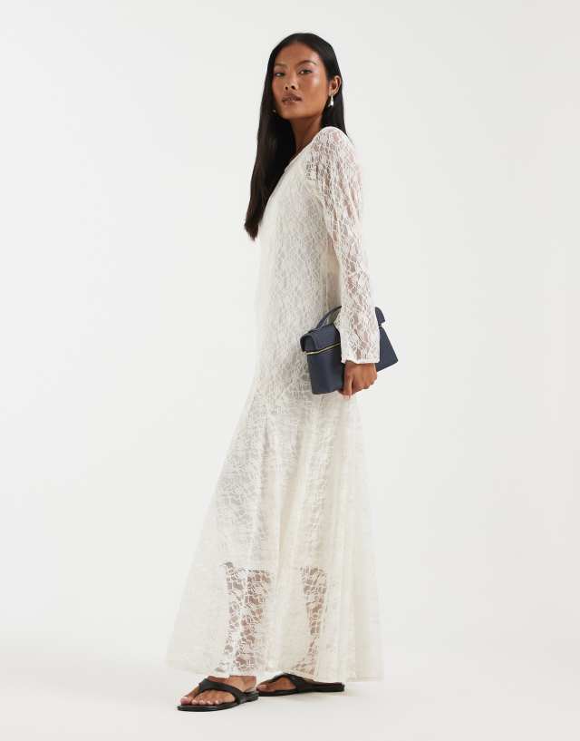 white lace maxi dress boho Vero Moda - Floral - Women - Nylon/Elastane - M throw on a lightweight nav-111 Heather Dubrow Everyone : Availability:In Stock