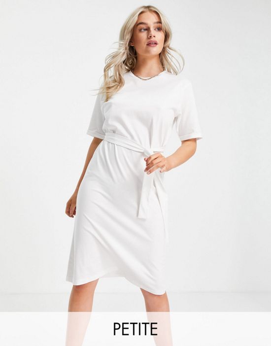 https://images.asos-media.com/products/vero-moda-petite-aware-cotton-t-shirt-midi-dress-with-belted-waist-in-white/23855382-1-snowwhite?$n_550w$&wid=550&fit=constrain