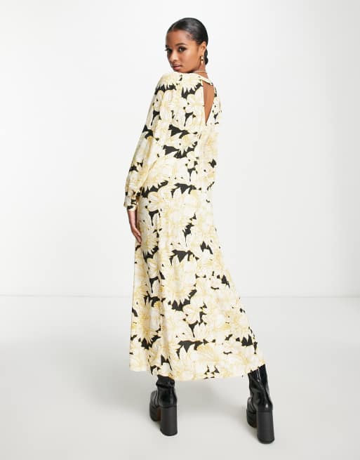 Moda Petite aware maxi dress in print | ASOS