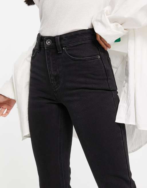 Vero Moda Petite - Brenda - Jeans met rechte pijpen in zwart, 4 van 4