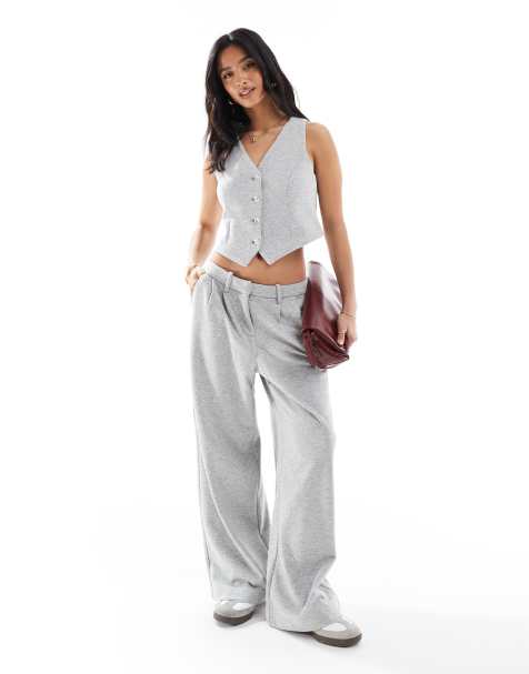 Vero Moda Petite - Co-ord set van gilet en broek van jersey in gemêleerd lichtgrijs - view 1