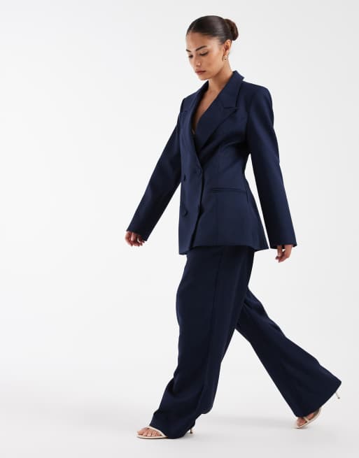 Vero Moda Petite - conjunto de pantalón de traje de pernera ancha en azul marino, 3 de 5