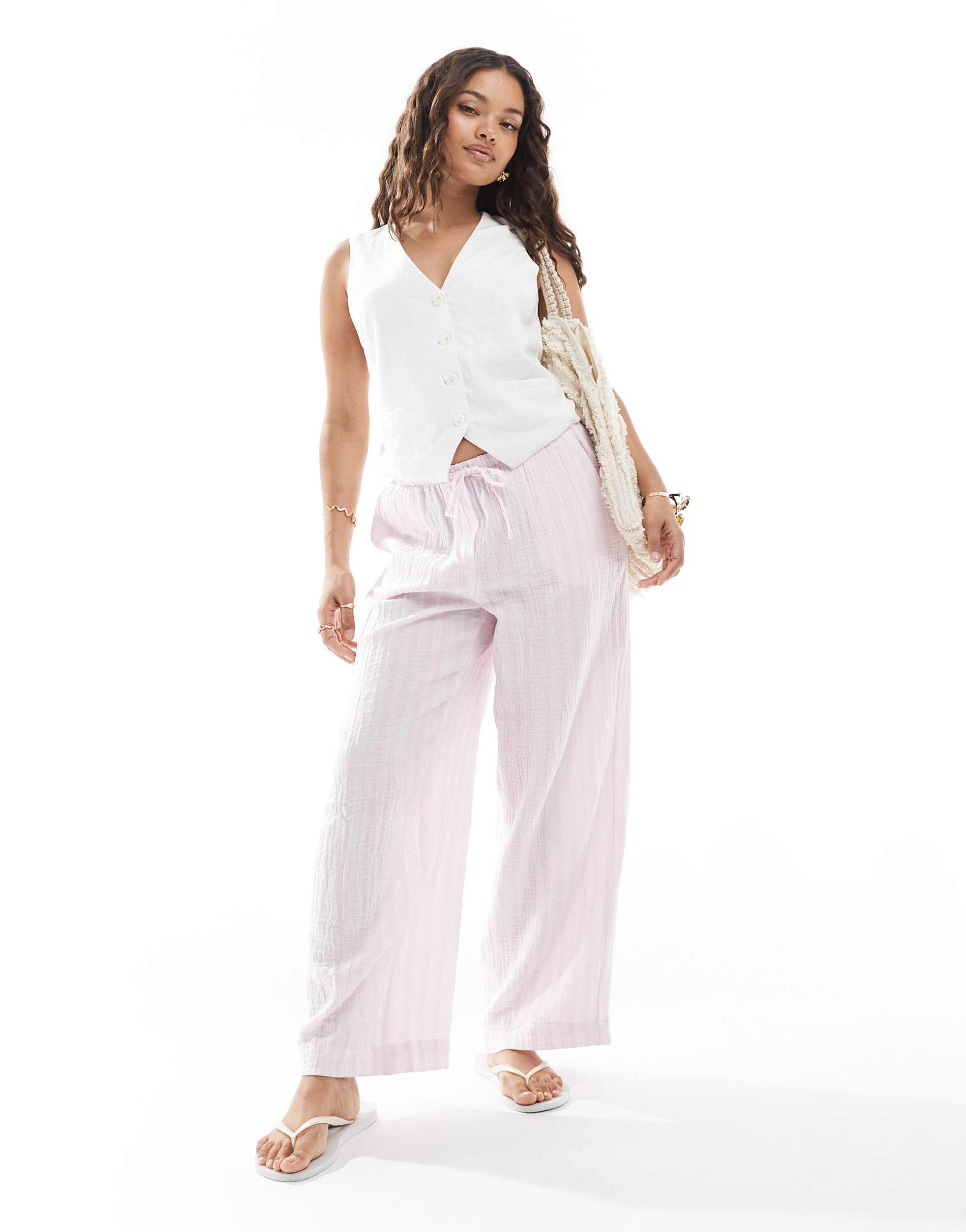 vero moda petite cotton wide leg pants in pale pink stripe